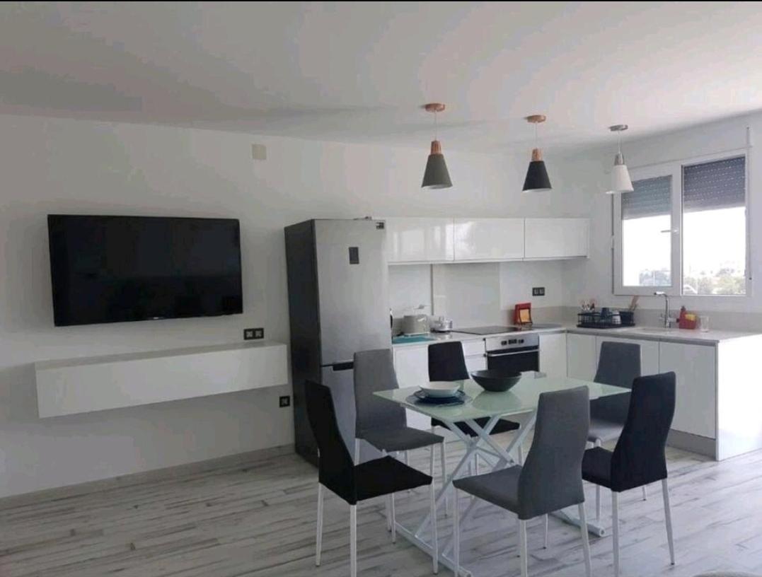 Lovely Beach House With Terrace San Juan Alicante El Campello Exteriör bild