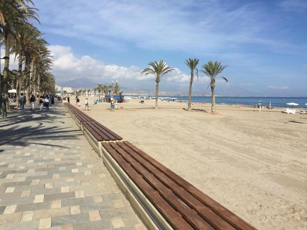 Lovely Beach House With Terrace San Juan Alicante El Campello Exteriör bild