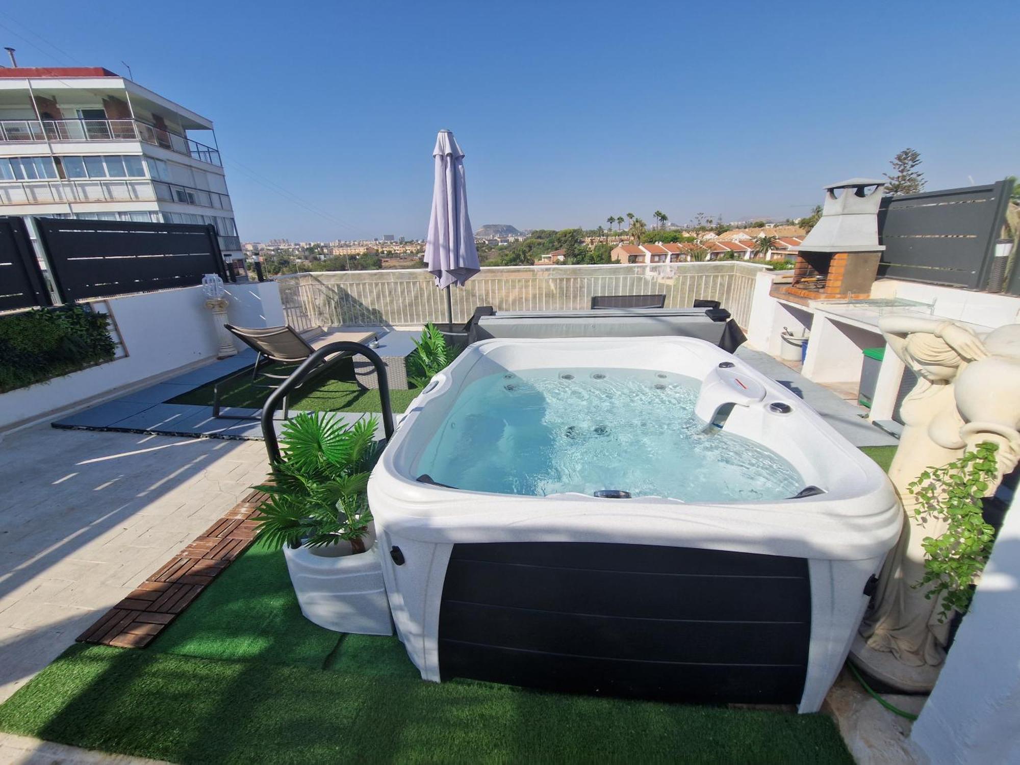 Lovely Beach House With Terrace San Juan Alicante El Campello Exteriör bild